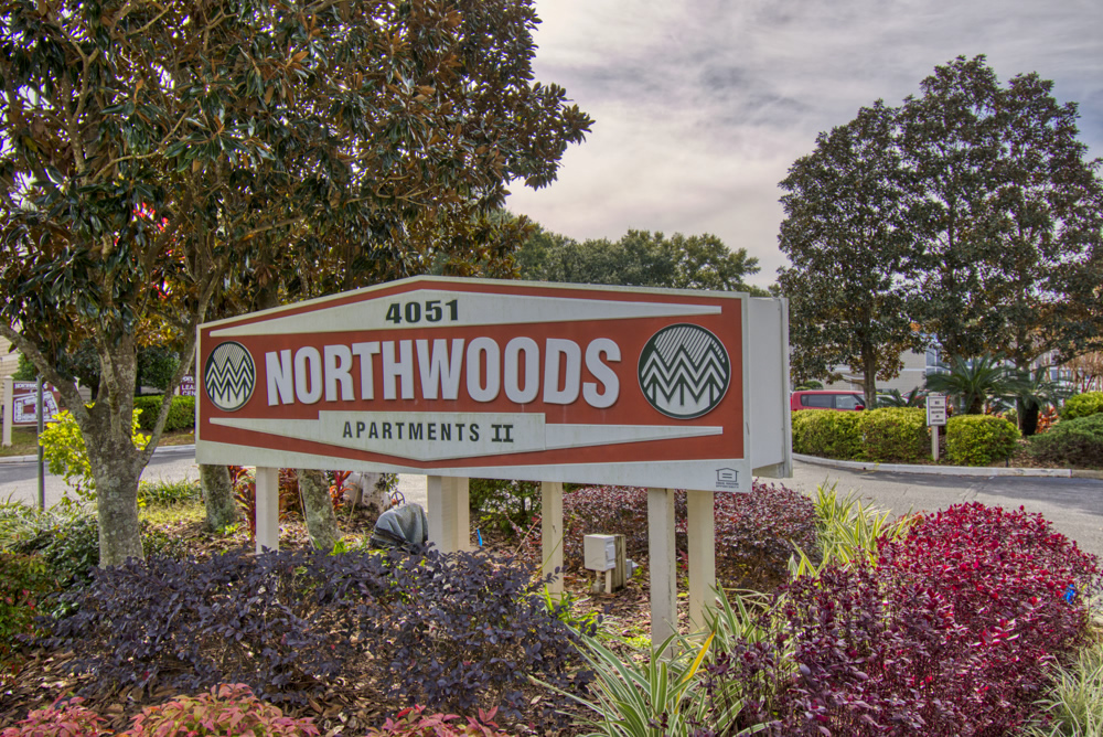Northwoods Apartments Property Sign